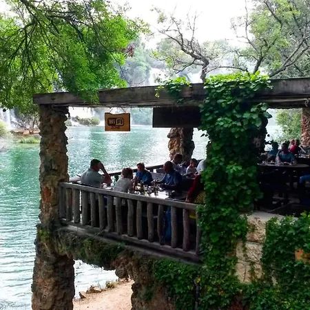 Spacious 80m2 In The Center Apartment *